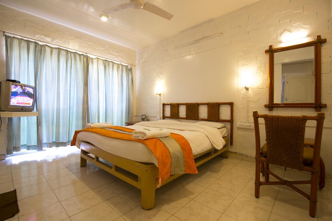 Hotel Rahil International Mahābaleshwar Esterno foto